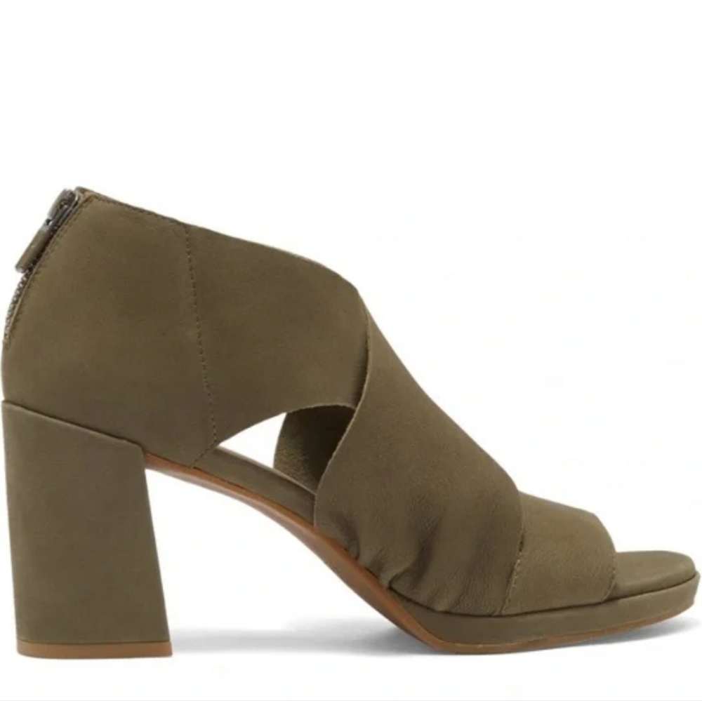 NIB Eileen Fisher Women Marla Leather Sandals Heels shoes sz 11